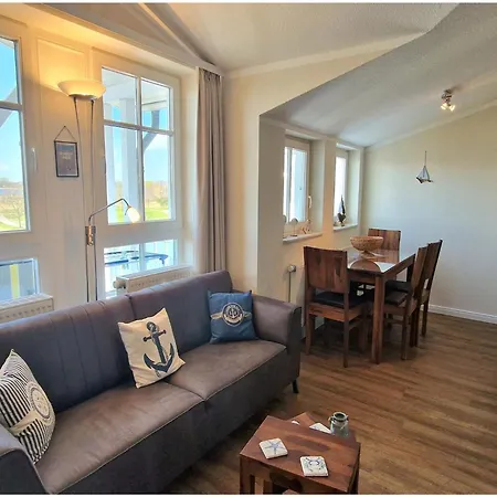 Apartment Im 3 Og Mit Balkon In *