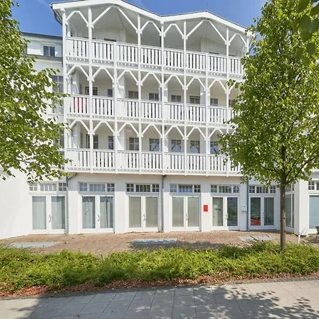 Apartment Im 3 Og Mit Balkon In